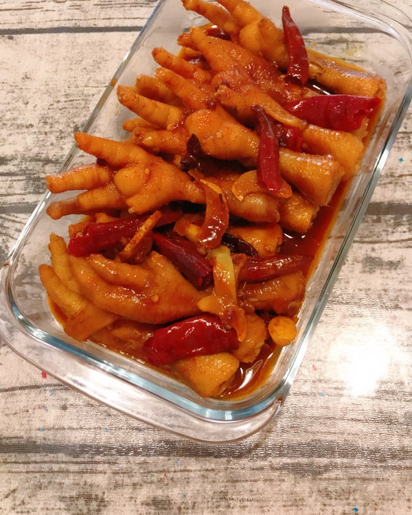 梁丢丢做的奥尔良v平菇酱鸡爪#太阳谷平菇菜谱青菜鲫鱼汤图片