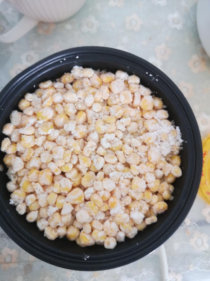一人食——黄金玉米烙的做法 步骤5