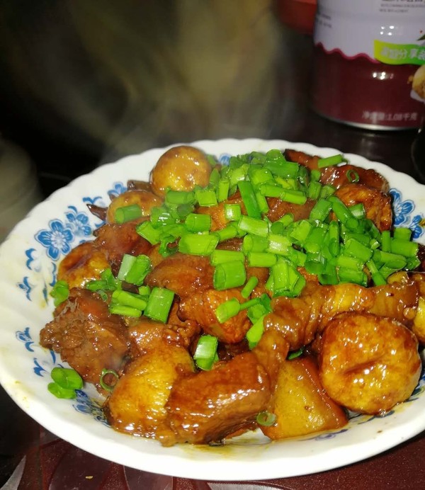【加了简介蛋后,这盘红烧肉,鹌鹑的逆天啦明虾蛋(干烧美味的鹌鹑图片