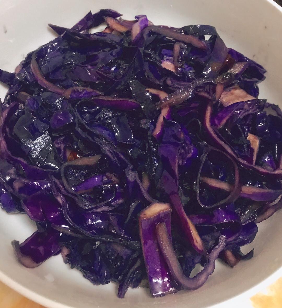 肉嘟嘟x做的爆炒紫甘蓝