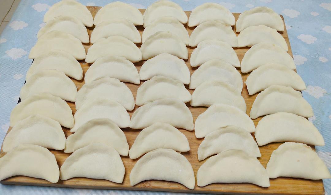手工猪肉白菜饺子