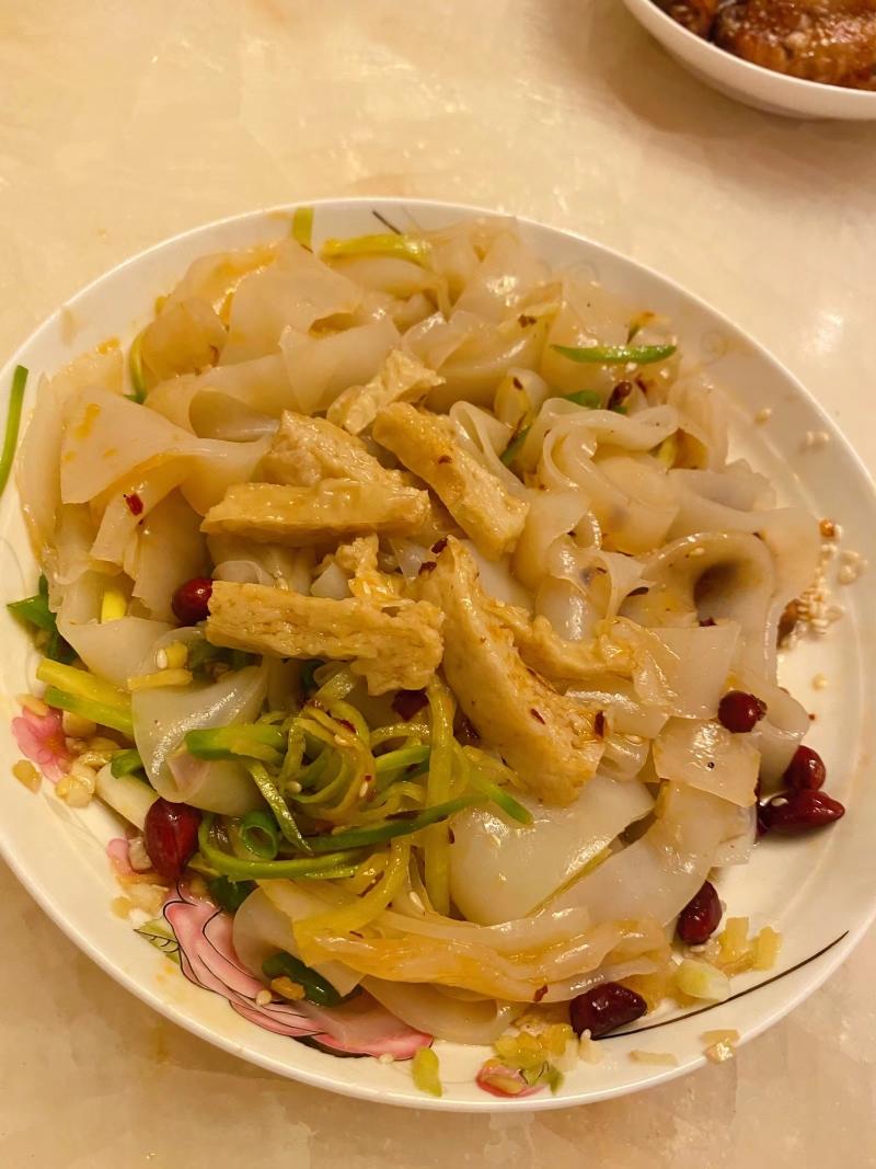 简单的凉皮