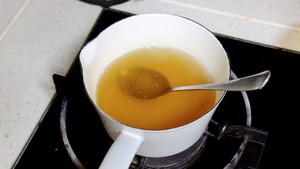 白桃乌龙冻奶茶·布丁奶茶的做法 步骤3