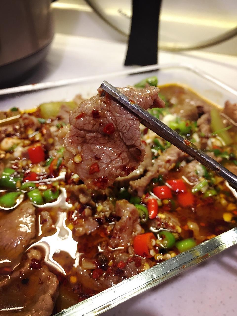 贤妻小呆驴做的水煮牛肉(正宗川味家常)