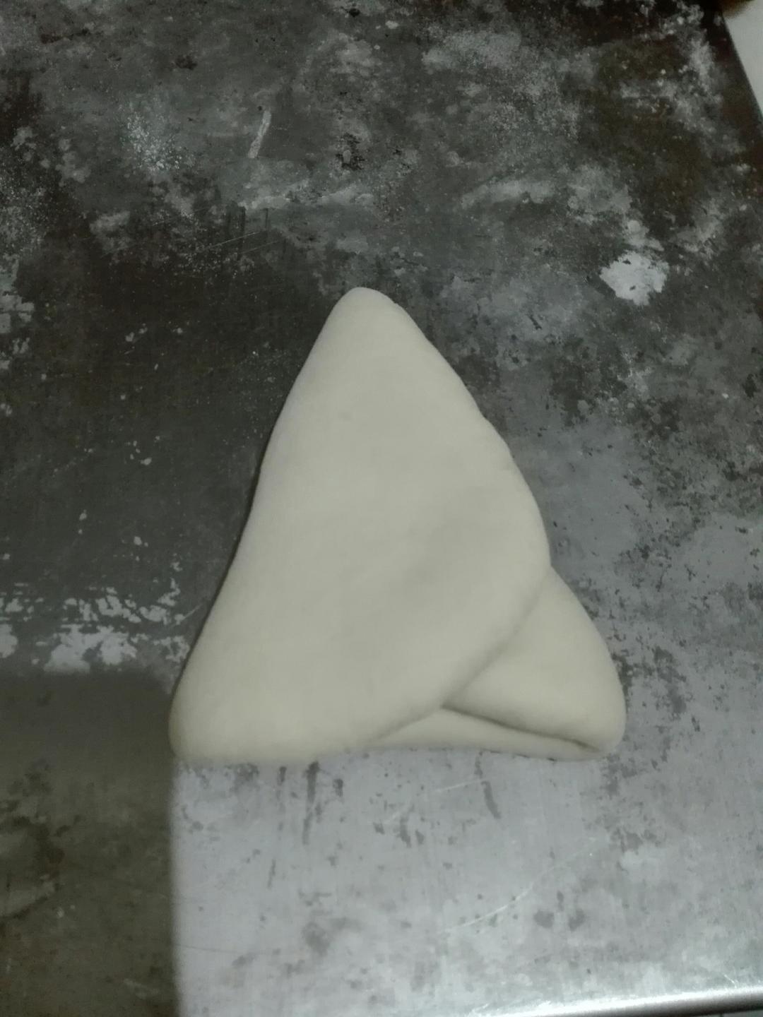 【椰蓉叶子面包的做法步骤图，怎么做好吃】辰辰妈妈8665-制作