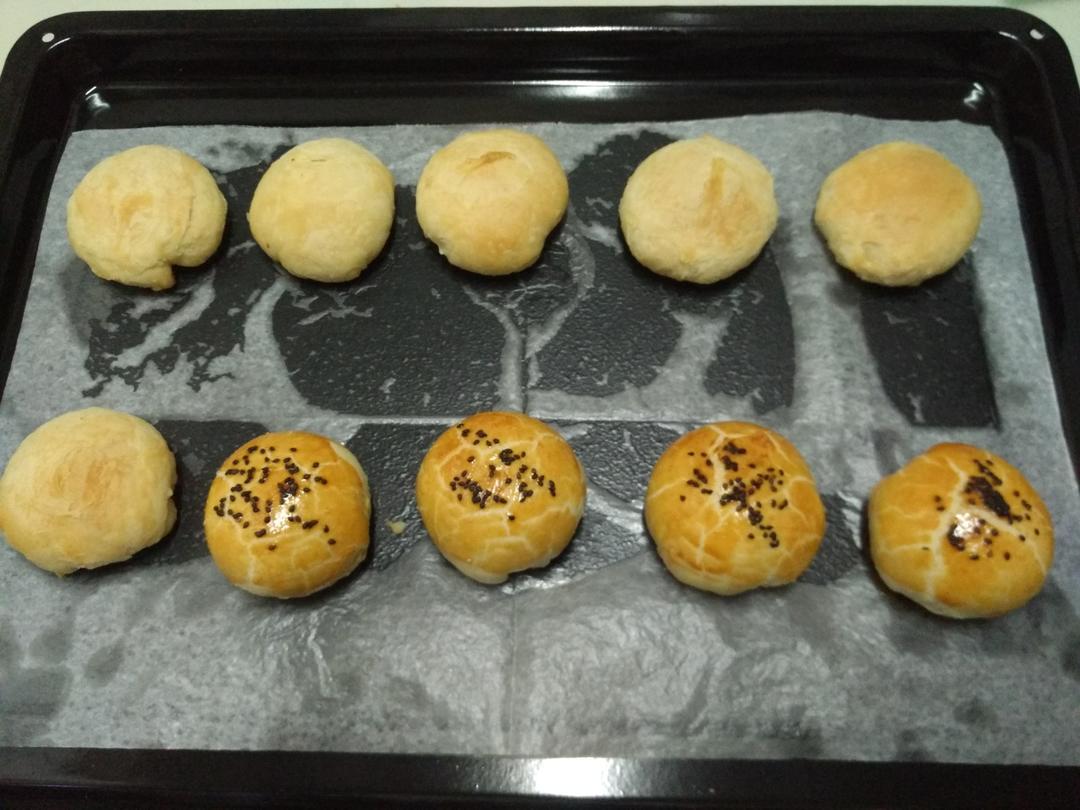aiyiyin做的不用揉出膜,不用醒面就能酥掉渣的中式酥皮点心