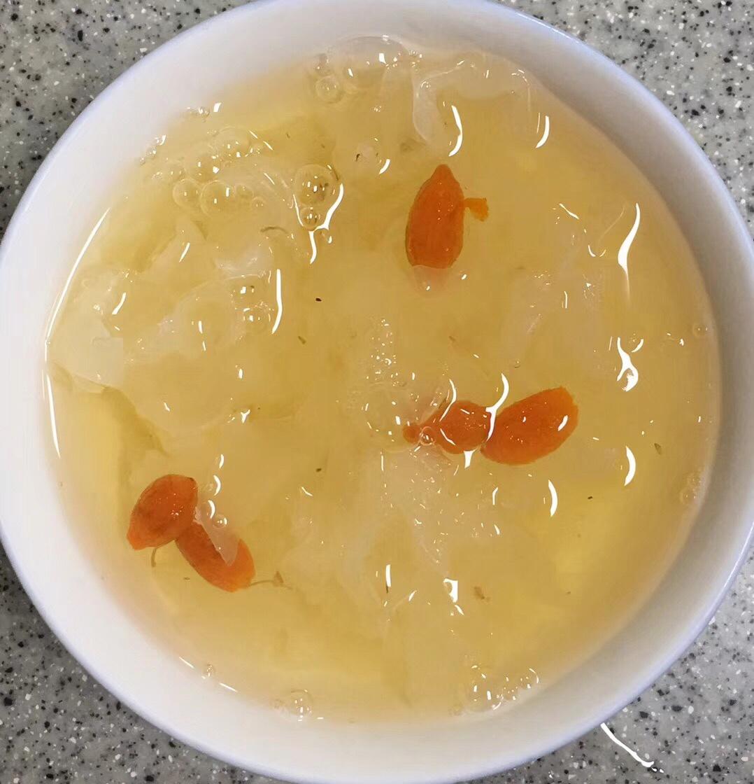 丝雨如愁_605j做的红枣银耳汤