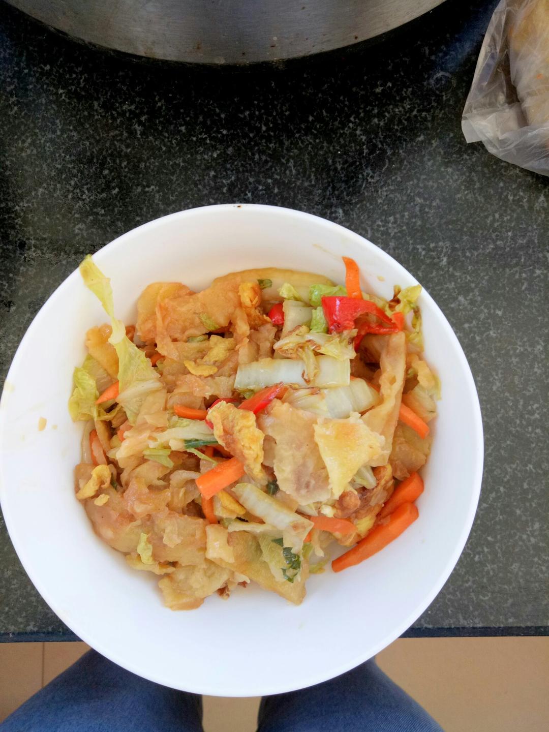 太高兴了 赞 饼丝,鸡蛋,火腿,圆白菜,酱油,孜然粉,椒盐,辣