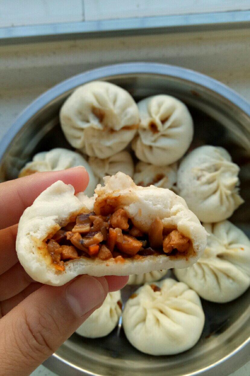心头柚做的香菇胡萝卜鸡肉包子