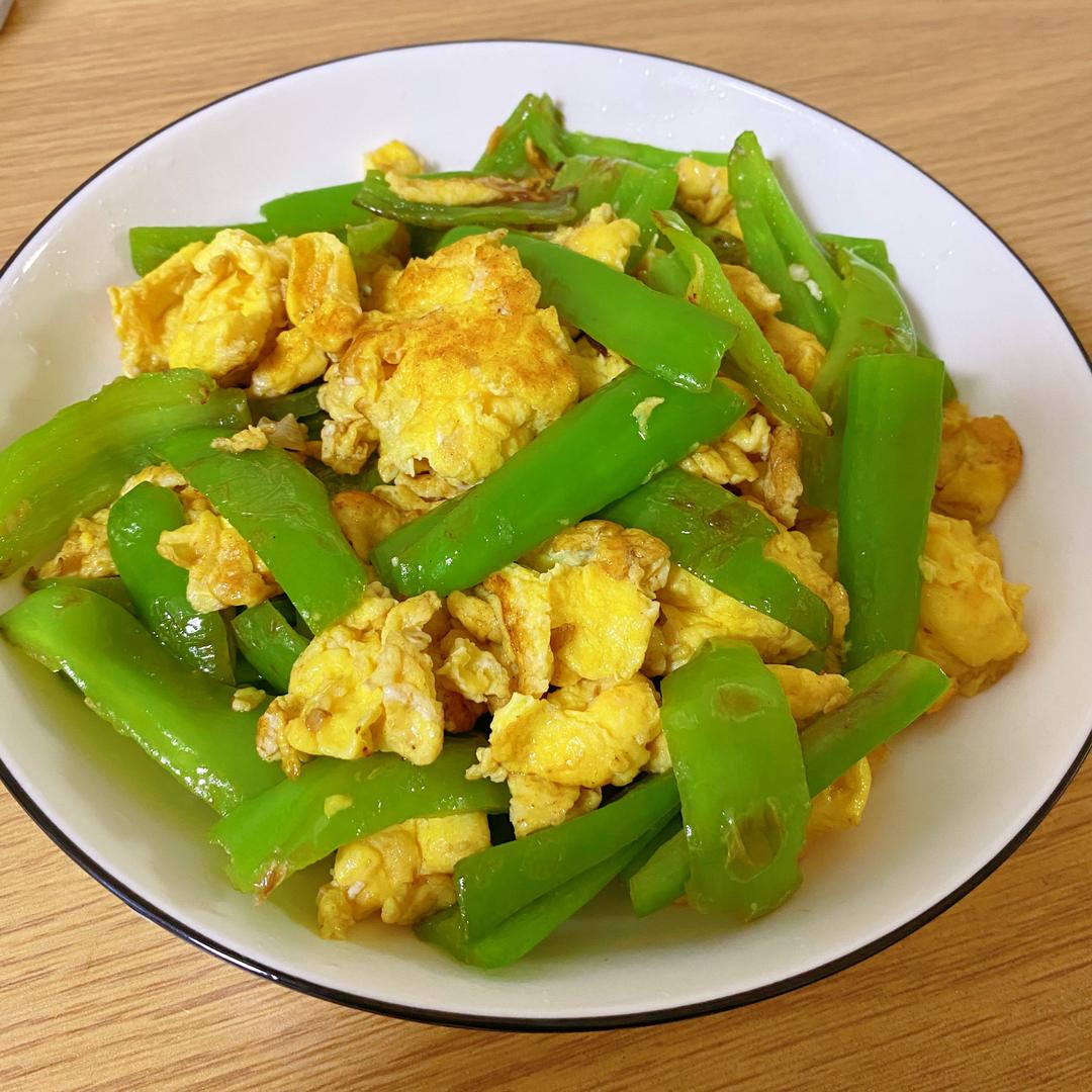 青椒                      3个                  鸡蛋