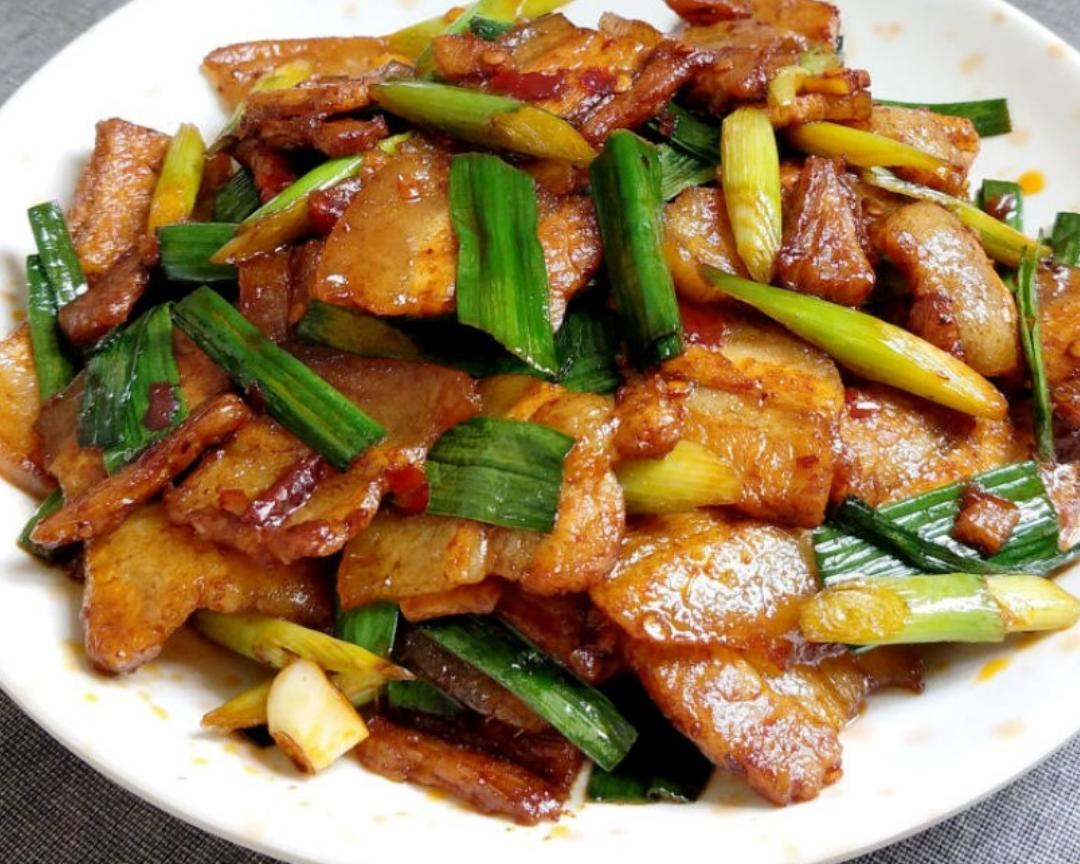 家常菜 回锅肉          回锅肉色香味俱全,是下饭菜中大部分人会选的