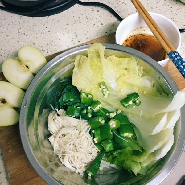 郑豪虢kennykiller做的减肥水煮菜减肥减脂肪肝的室内运动图片