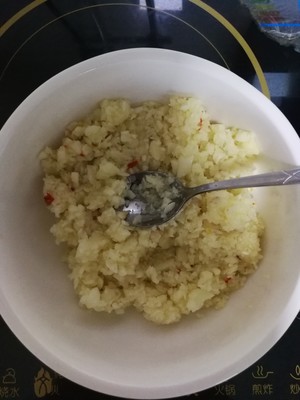 蒸蒜蓉生蚝的做法 步骤1