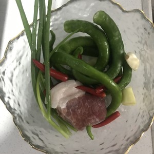 青椒肉丝下饭利器的做法 步骤1
