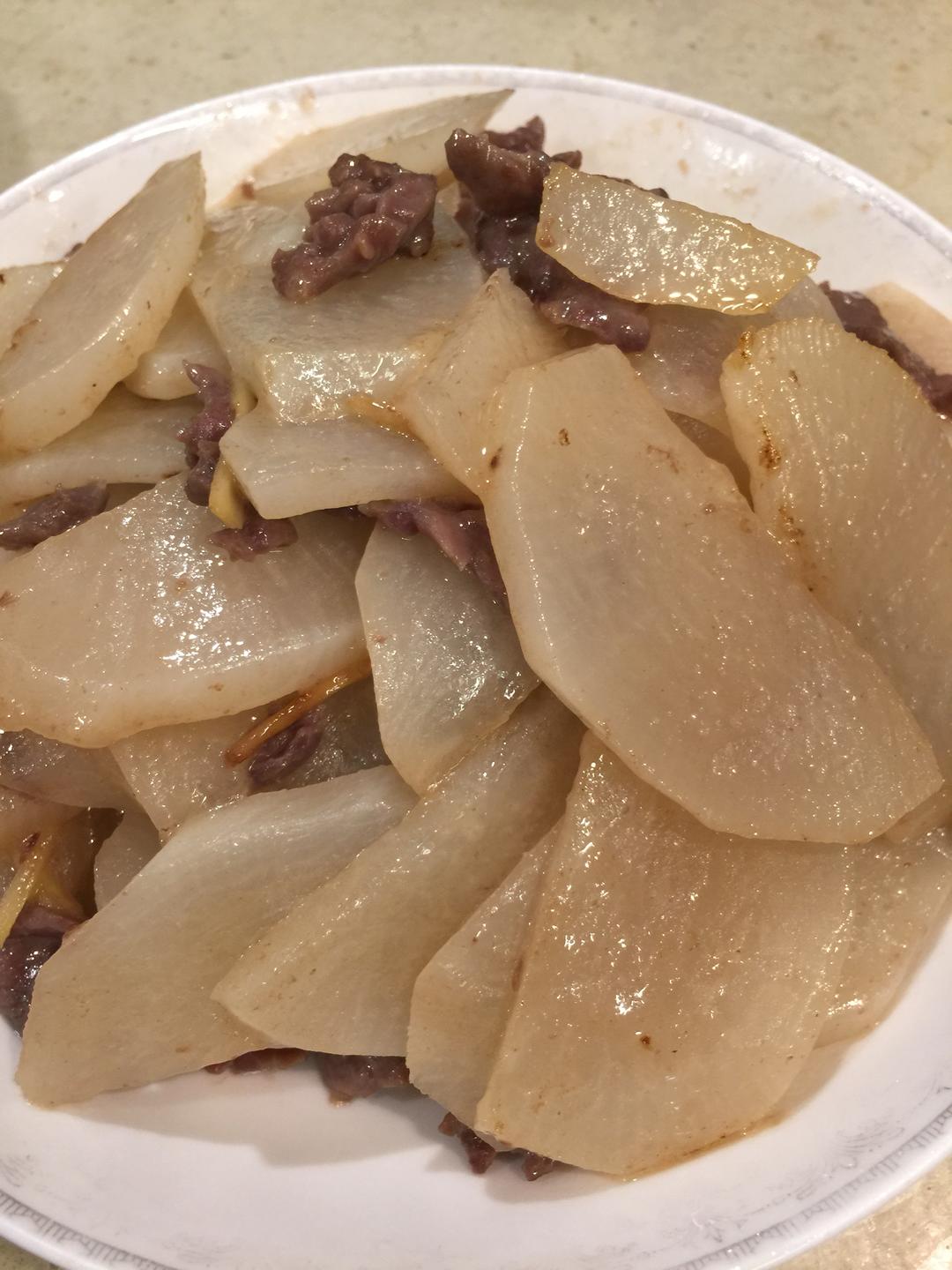 家常萝卜炒牛肉的做法