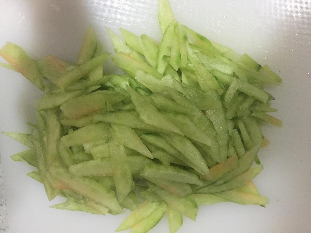 炝炒哈密瓜皮