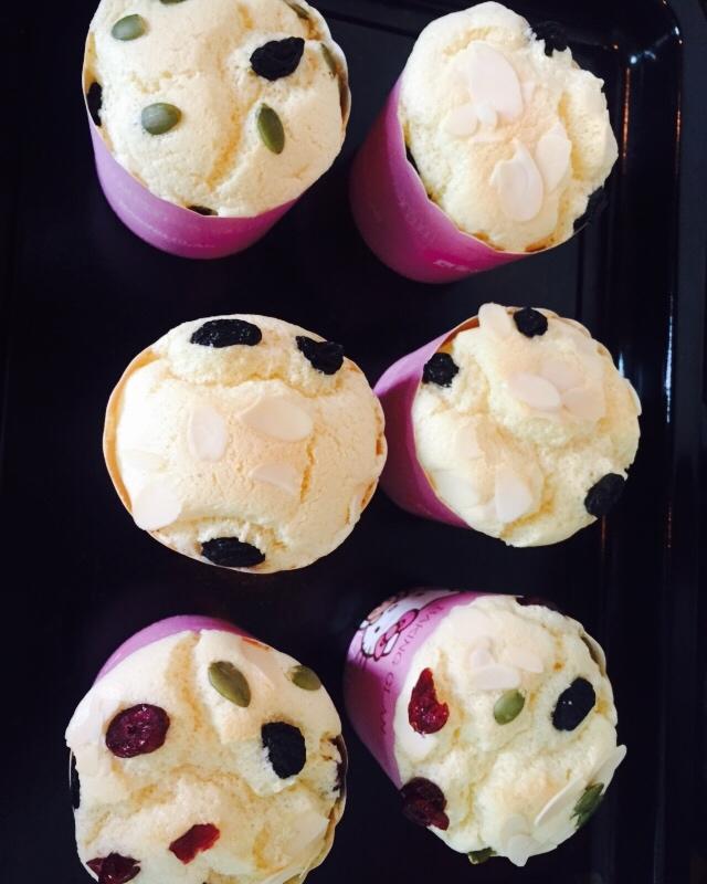 西瓜g做的不回缩杯子蛋糕cupcake