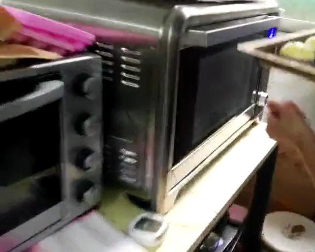 【柔软小餐包的做法步骤图，柔软小餐包怎么做好吃】洪豆家-制作