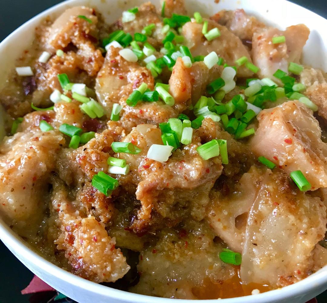 马宝宝的妈咪做的莲藕粉蒸肉(自制蒸肉米粉)