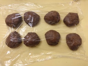 健康美味?一次发酵可可黑芝麻包的做法 步骤4
