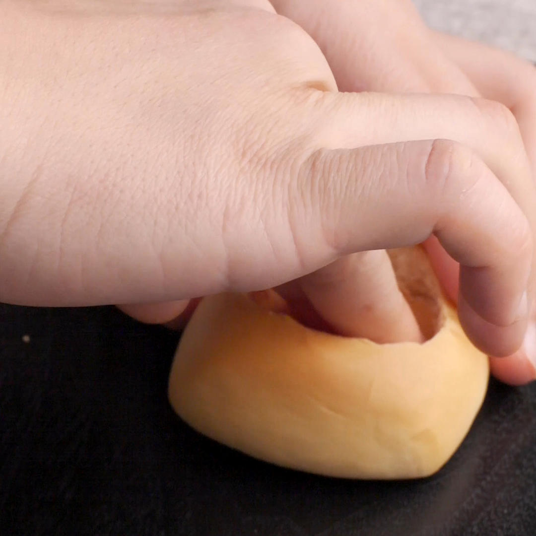 【花环沙拉包的做法视频_花环沙拉包的做法步骤】-制作