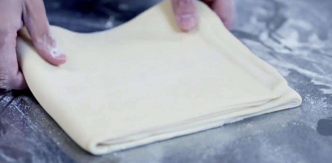 【脏脏包-可颂牛角包Chocolate Croissants的做法步骤图】loreeloreelll-制作