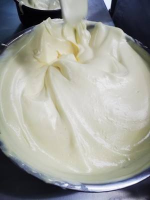 网红爆款冰乳酪的做法 步骤5