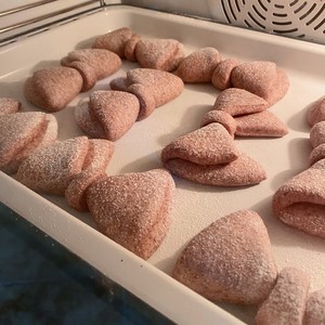黑全麦蝴蝶结面包/健身减脂的最爱的做法 步骤15