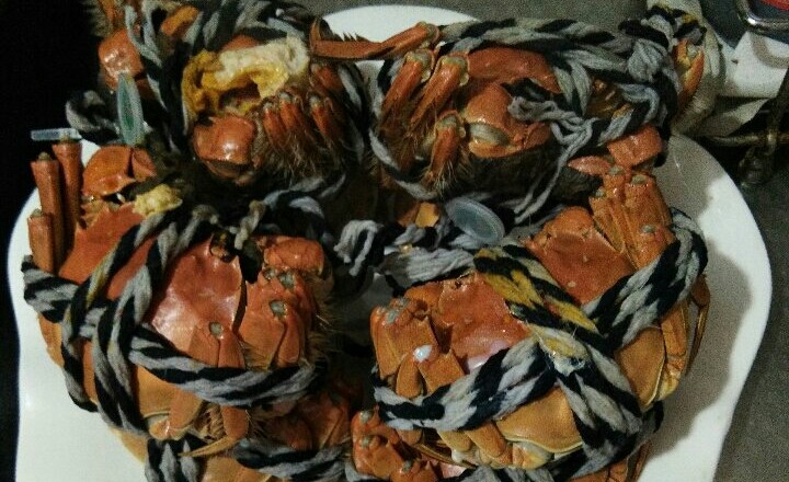 【蒸河蟹的做法步骤图,蒸河蟹怎么做好吃】噗