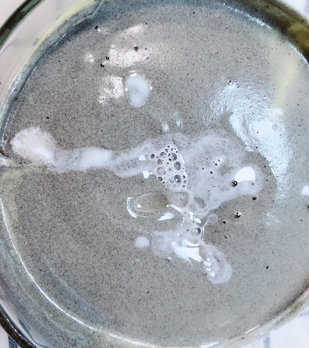 用蒸汽温温柔柔地做出一个蛋糕,加些粗粮,吃过就知道它有多优秀了的做法 步骤7