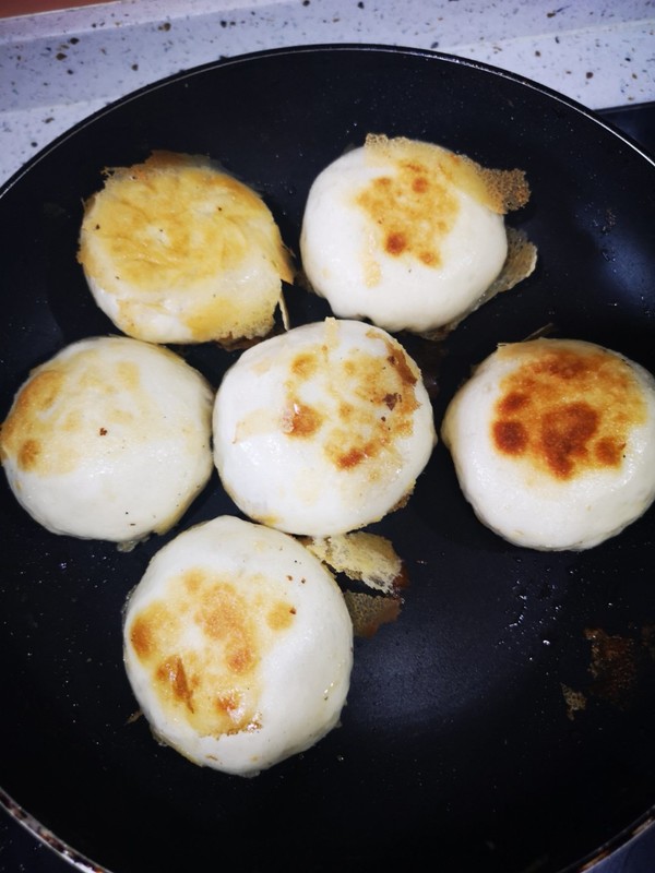 frieddumplings,sweetdumplings 丹丹_omx2做的水煎包(韭菜)fried dumplings