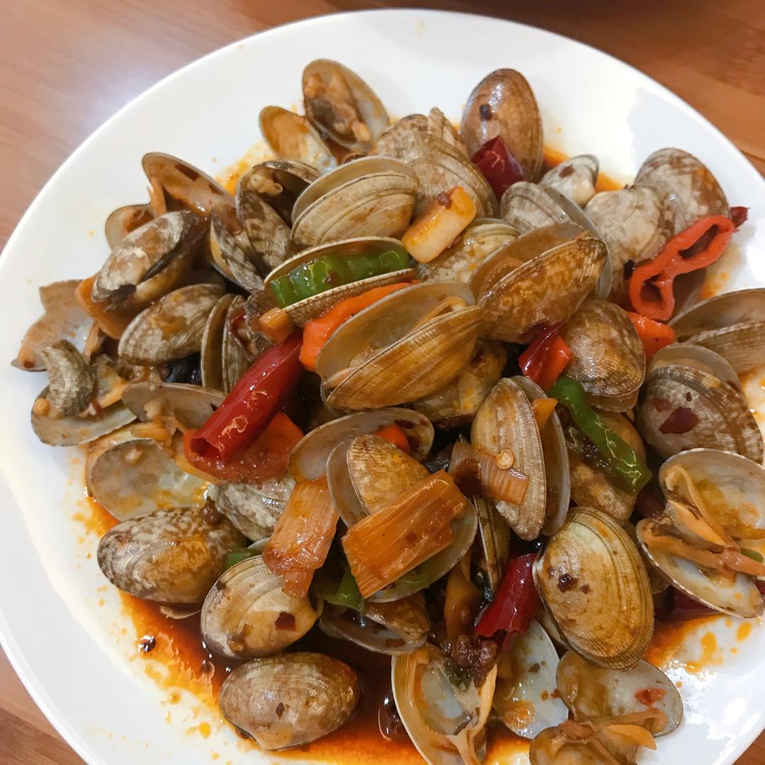 一只快乐的小鼹鼠做的爆炒花蛤