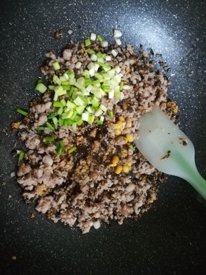 香菇肉沫酱的做法 步骤4
