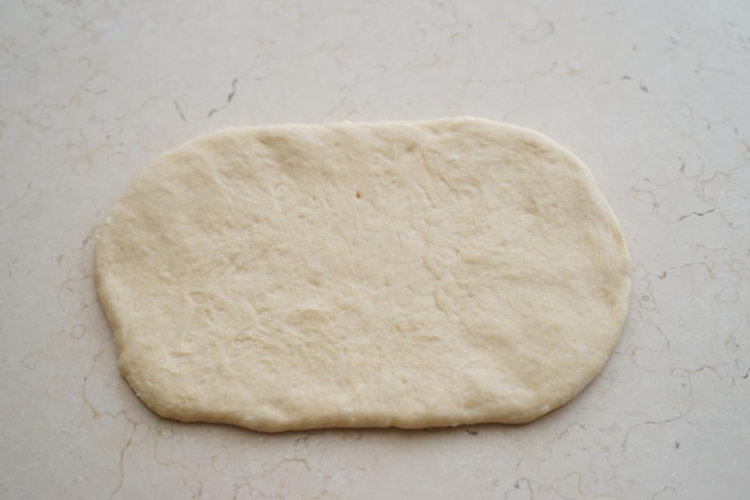 【绵软红糖流心吐司的做法步骤图，怎么做好吃】哈奇0328-制作