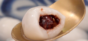 中式甜品点心的封面