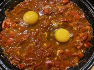 北非蛋Shakshuka,米其林厨师Yotam Ottolenghi配方的做法 步骤4