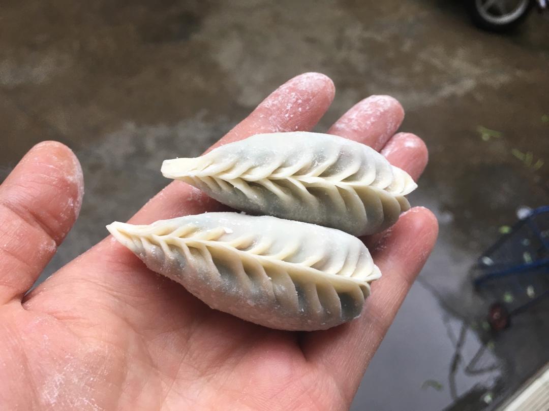 柳叶饺子详细包法,过年过节必备的全部作品