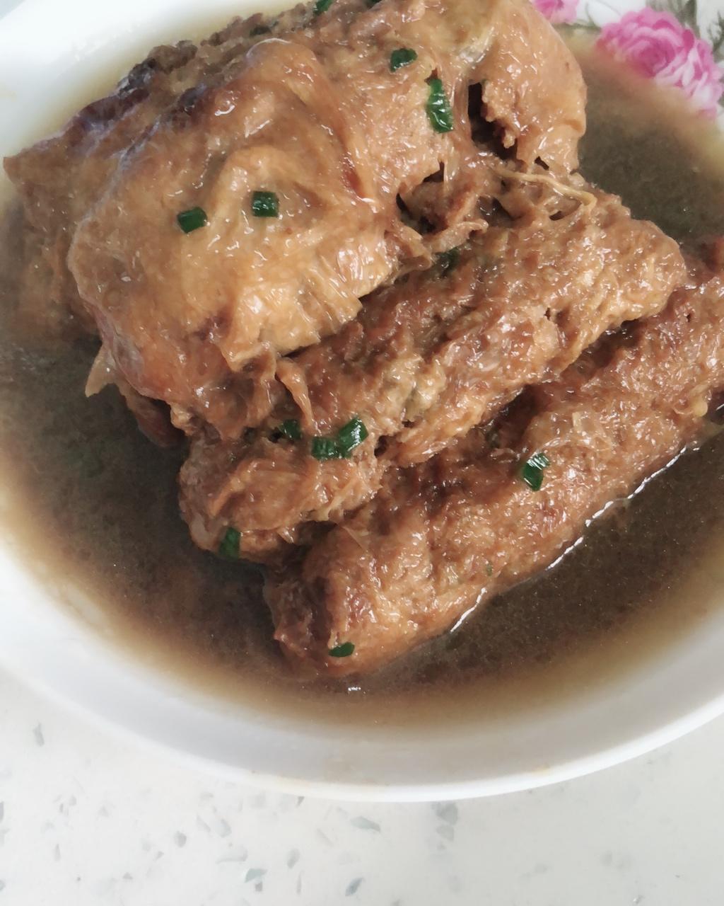 蓝色水晶-4做的上海黄酱(豆腐衣包肉)