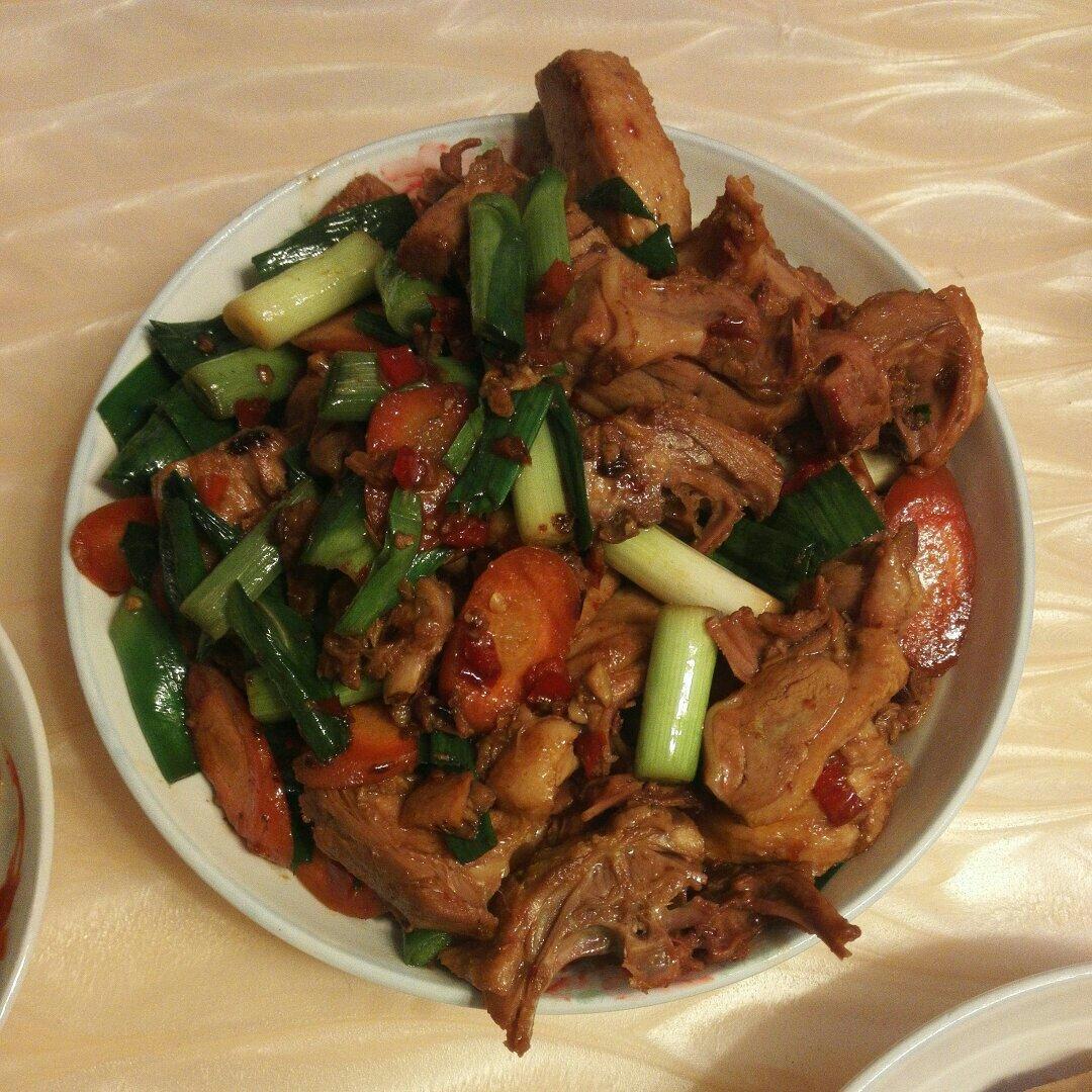 cmda2008做的蒜苗炒腊鸭腿