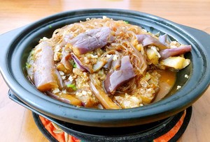 【温馨煮艺】肉末粉丝茄子煲的做法 步骤6
