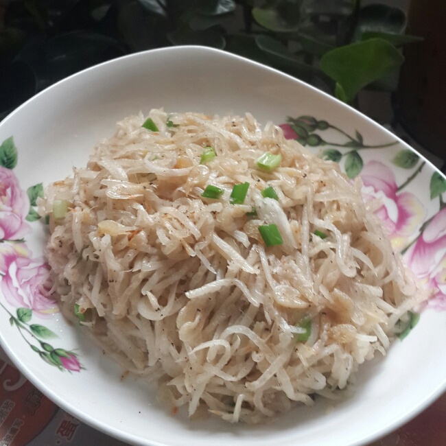 琦妈的美好食光做的萝卜丝炒虾皮