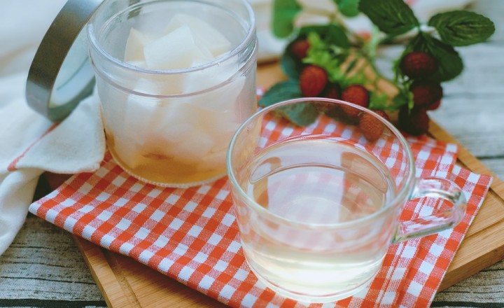 止咳化痰白萝卜蜂蜜水