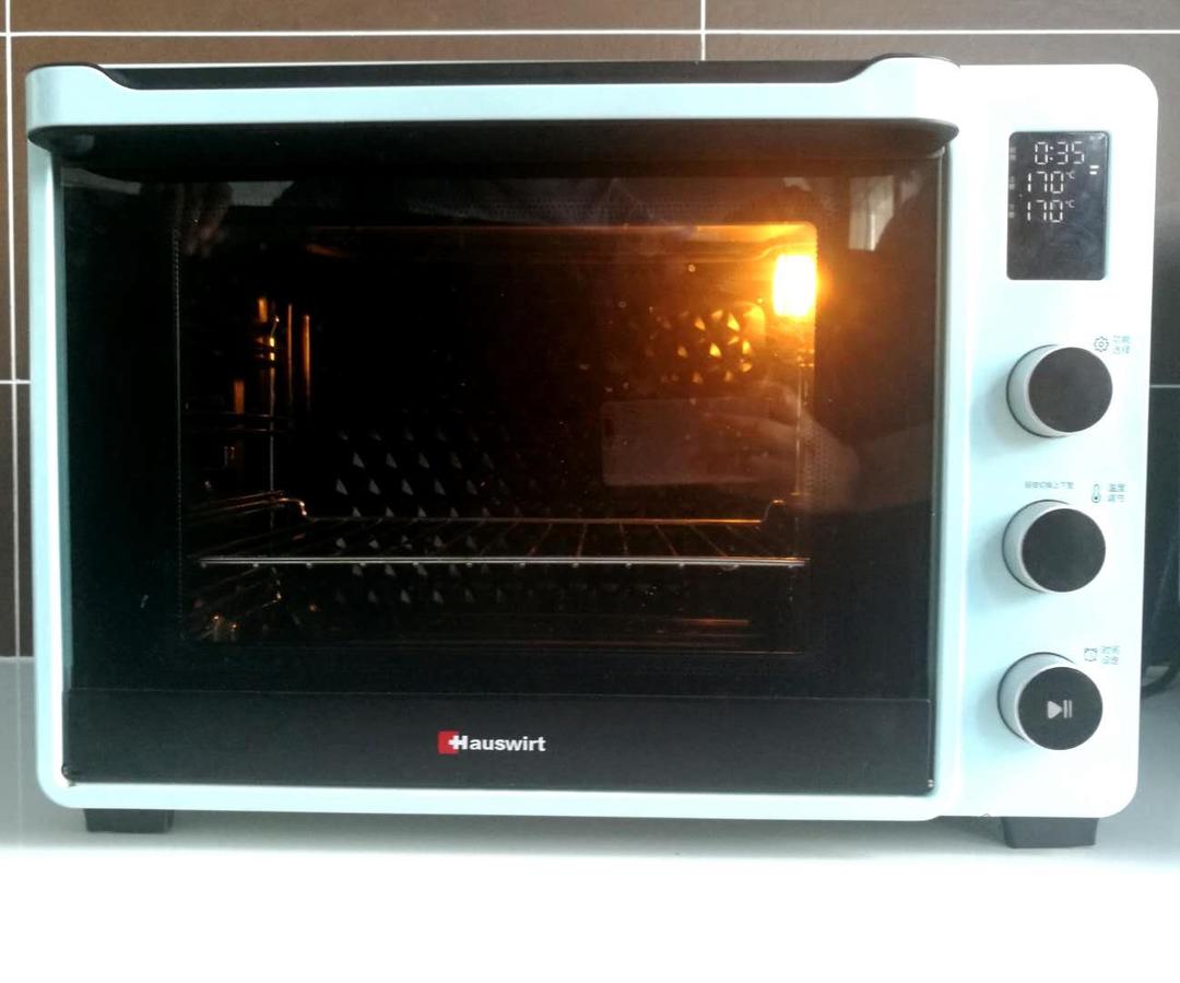 【最详细的蛋黄酥方子修订版（新手必看）的做法步骤图】唯一牛妈妈-制作