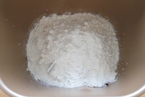 东菱面包机——紫米吐司的做法 步骤8