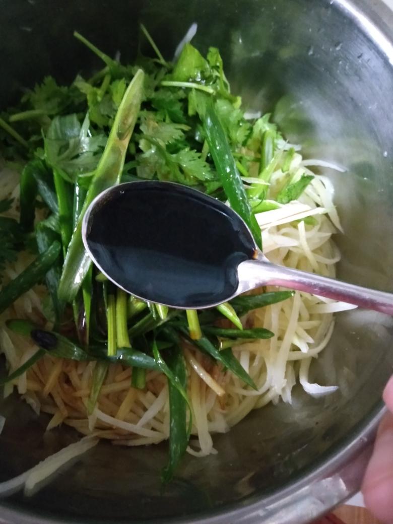 凉拌土豆丝