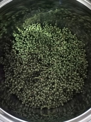 简单易学正宗花椒油的做法 步骤2