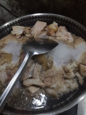 秘制红烧猪脚的做法 步骤1