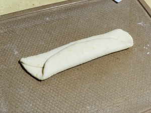 ?香柠波兰贝果
?碱水肉松贝果的做法 步骤13