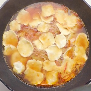 番茄火腿揪面片的做法 步骤3