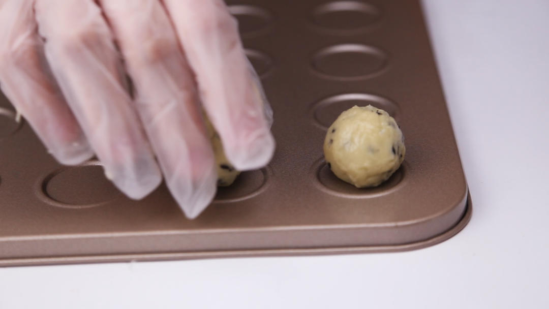 【【视频】麻薯面包 | 软糯可口的做法视频_做法步骤】-制作